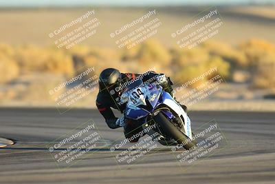 media/Nov-17-2024-CVMA (Sun) [[1fec520723]]/Race 18-Supersport Middleweight/